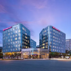Crowne Plaza Hongqiao By Ihg Hotel